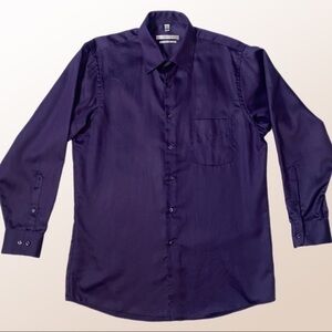 GEOFFREY BEENE  purple “Regular Fit” dress shirt in size 15 1/2, 32/33. EUC